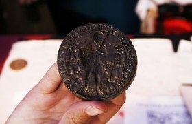 重磅来袭“微乐湖南麻将万能开挂器ios!详细分享装挂步骤